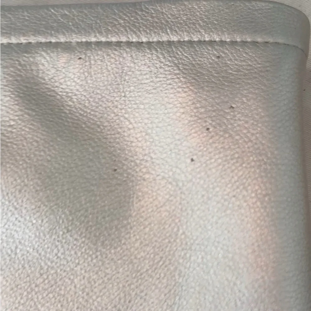 Metallic Pearl Shoulder Hobo with Tan Strap - Picture 9 of 16
